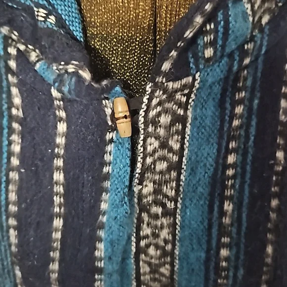 Heavy weight winter shall. OSFM. - Picture 2 of 4